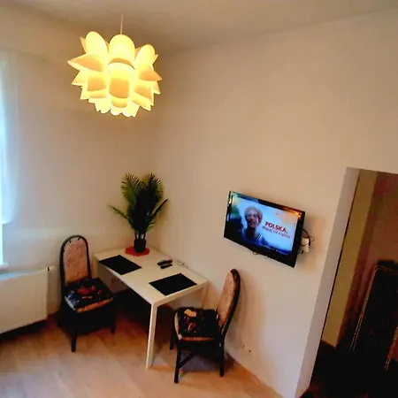 Apartment Slowianska 4 *
