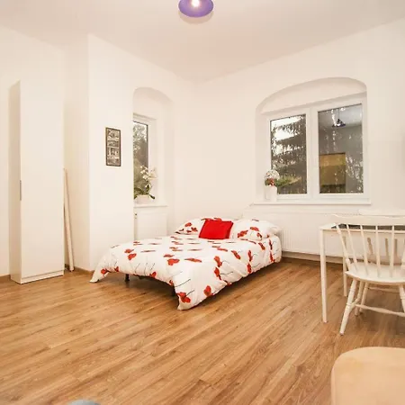 Slowianska 4 Apartment *