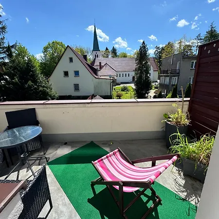 Słowiańska 4 * Szczawno-Zdroj