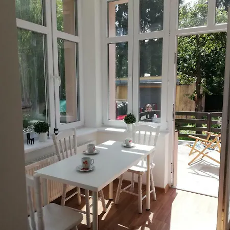 Apartment Slowianska 4 *