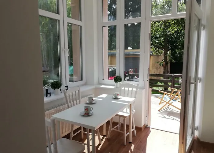 Apartament Słowiańska 4 *